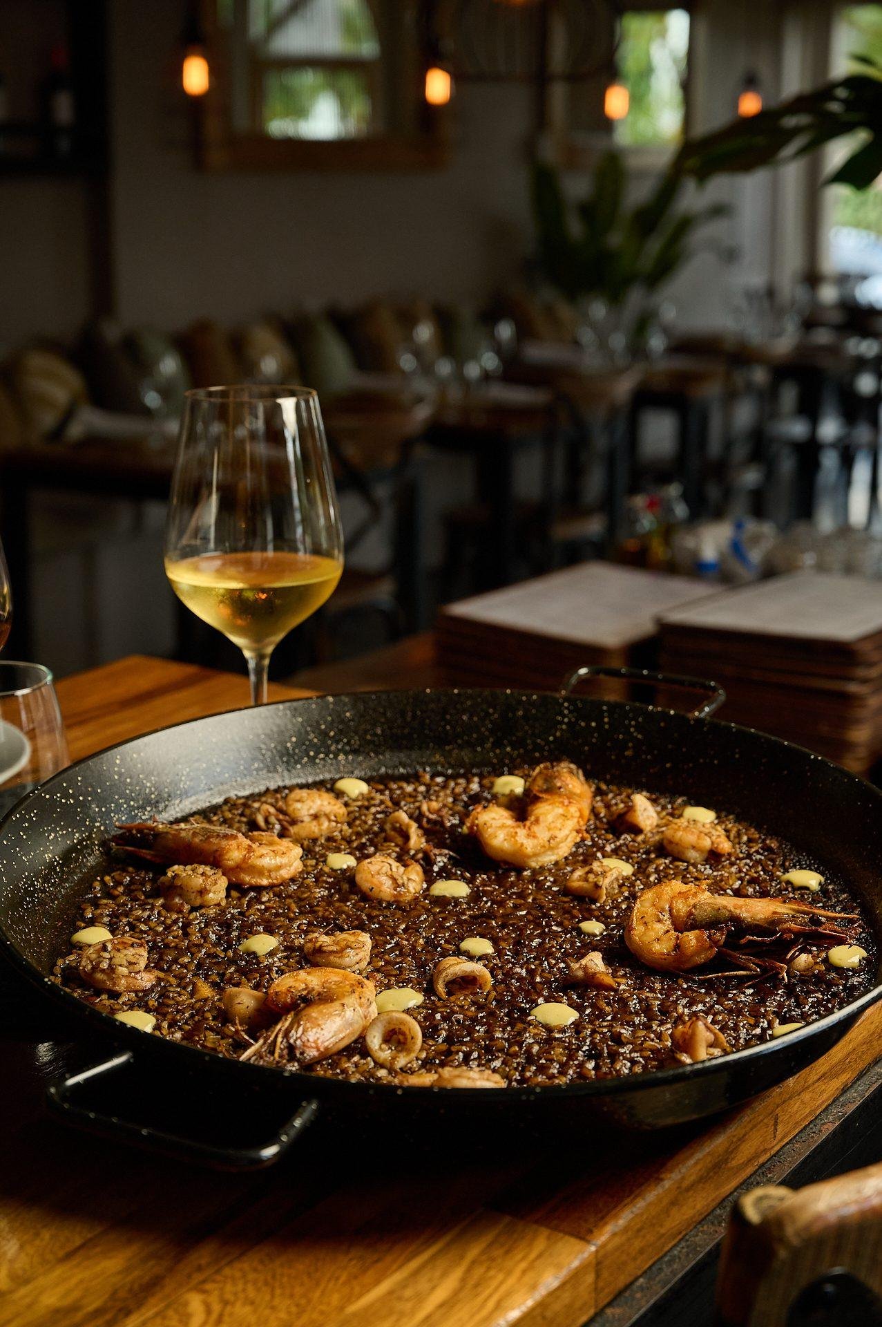 Santa Rita's Arroz Negro: The Jewel of Spanish Cuisine in Panama